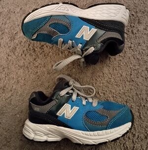 New Balance 2002R Toddler 'Blue Oasis Eclipse' Sneakers Size 9 PRE-OWNED